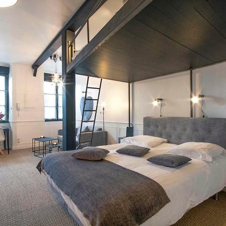 N9 Appartement De Charme Сен-Поль-де-Леон Экстерьер фото